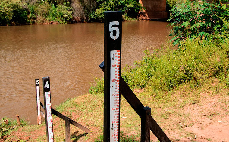 Responsável por abastecer Sete Lagoas, Rio das Velhas entra em estado de alerta por causa da seca
