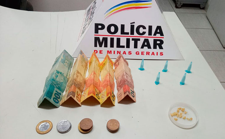 Polícia Militar prende suspeito de tráfico de drogas em Capim Branco