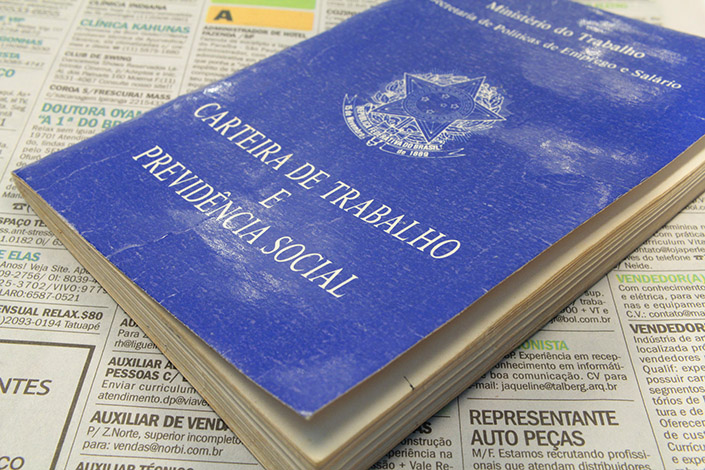 Ipea aponta que jovens são os mais atingidos por desemprego no país