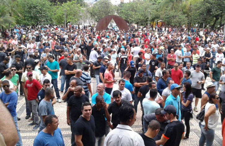 Policiais de Minas entram em greve branca contra decisões do Congresso Nacional