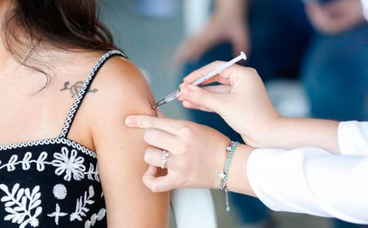 Vacinação contra Covid-19 para jovens de 18 anos começa nesta sexta-feira (10) em Sete Lagoas