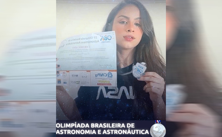 Jovem de 18 anos, moradora de Contagem, descobre asteroide em ação da Nasa