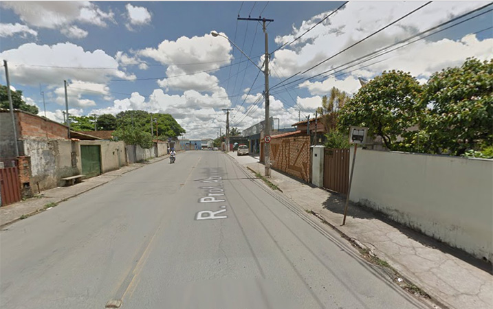 Ladrão usa barra de ferro para assaltar mulher no Bairro Nossa Senhora das Graças