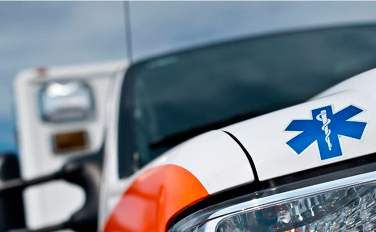 Motorista proibida de dirigir ambulância por ser mulher será indenizada em Minas Gerais
