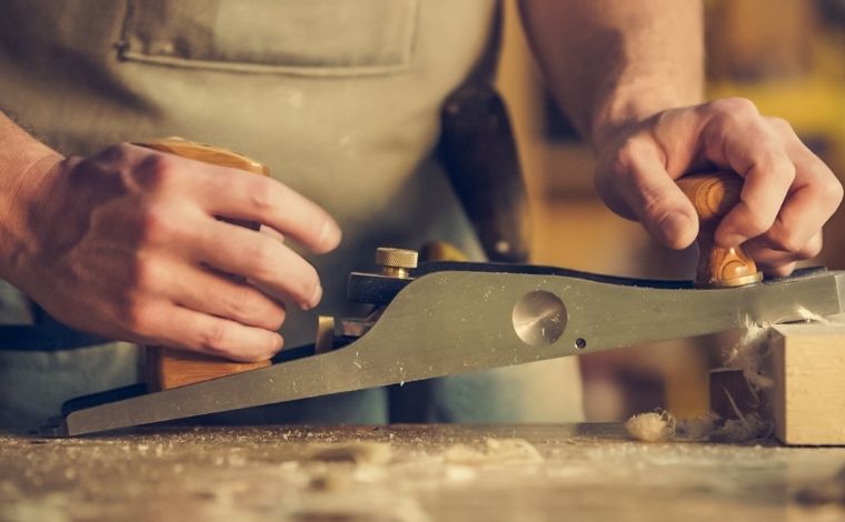 Empresa de Sete Lagoas oferece vaga de emprego para Carpinteiro