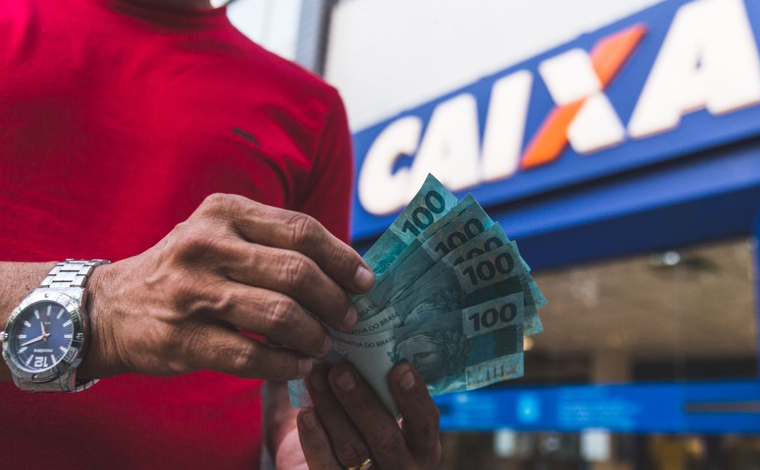 Auxílio emergencial: Caixa libera saques e transferências para trabalhadores nascidos em setembro