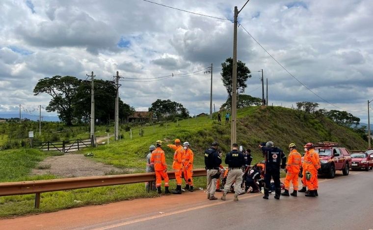 Homem é internado em estado grave após receber descarga elétrica de 13 mil volts em Betim