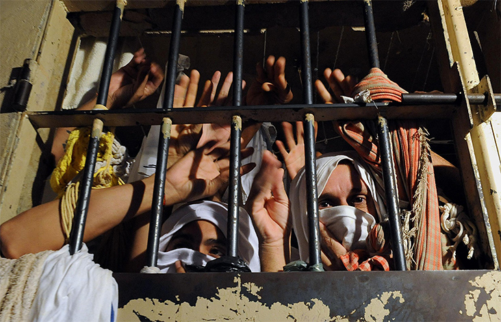 OAB diz que facções criminosas controlam presídios do país