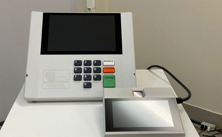 Justiça Eleitoral apresenta novo modelo de urna eletrônica para as eleições de 2022