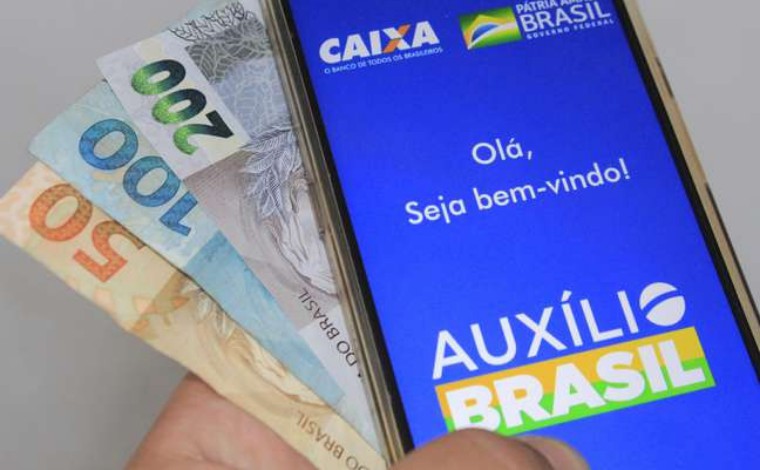 Auxílio Brasil: Caixa paga nesta quarta-feira (22) benefício para inscritos com NIS final 9 