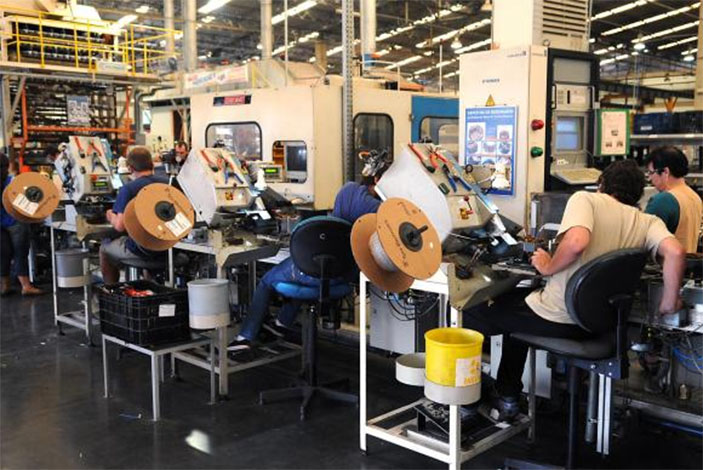 Produção industrial caiu 7% entre janeiro e novembro de 2016