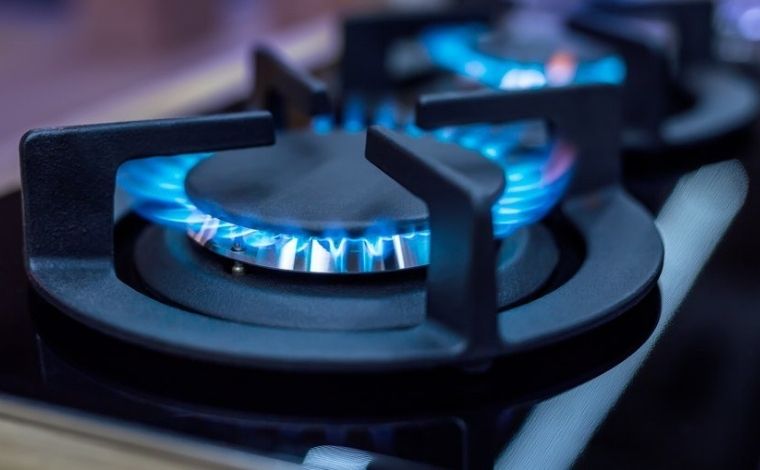 Vale-gás: pagamento inicia no dia 18 janeiro; veja quem recebe