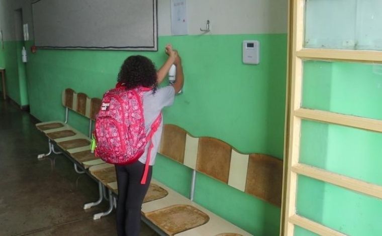 Escolas de Sete Lagoas mantêm protocolos de higiene contra Covid-19 no retorno às aulas presenciais 