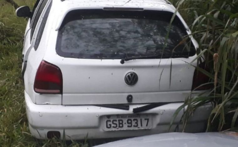 PM realiza prisões por tráfico de drogas e localiza veículo furtado em Pedro Leopoldo