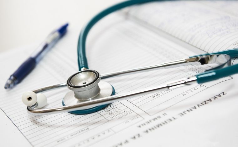 Sete Lagoas divulga chamamento público para contratação de médicos para atuar em ESFs