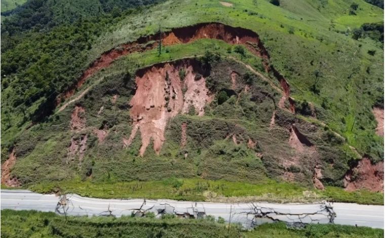 Minas Gerais tem oito rodovias federais com interdição neste sábado, veja quais