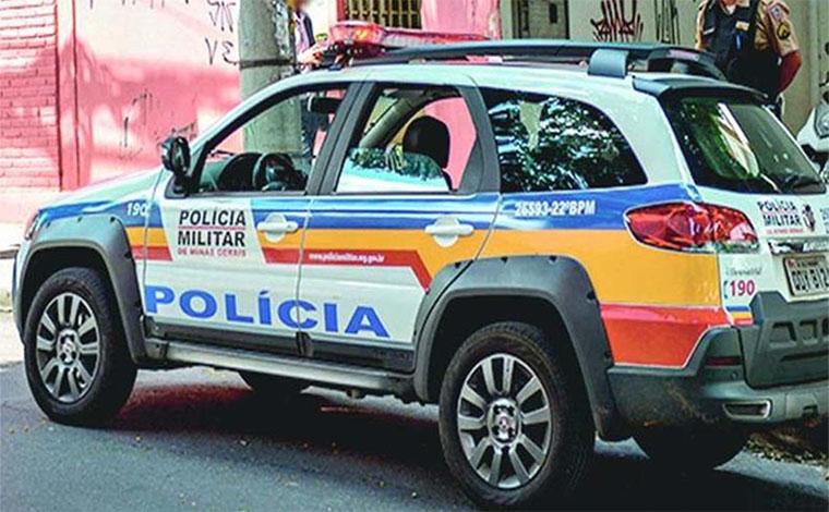 Homem é morto a tiros e filhos dele, de 9 e 12 anos, são baleados em São José da Lapa