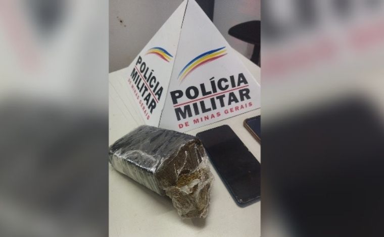Três pessoas são presas tentado transportar drogas de Sete Lagoas para Prudente de Moraes