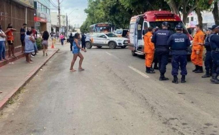 Homem é espancado até a morte após tentar estuprar lojista no Distrito Federal