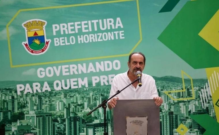 Kalil oficializa renúncia à Prefeitura de Belo Horizonte para disputar Governo de Minas
