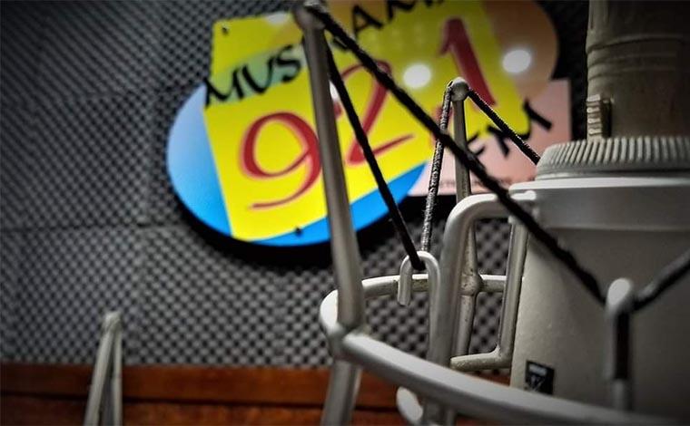 Rádio Musirama completa 42 anos e faz a festa com programação especial para os ouvintes