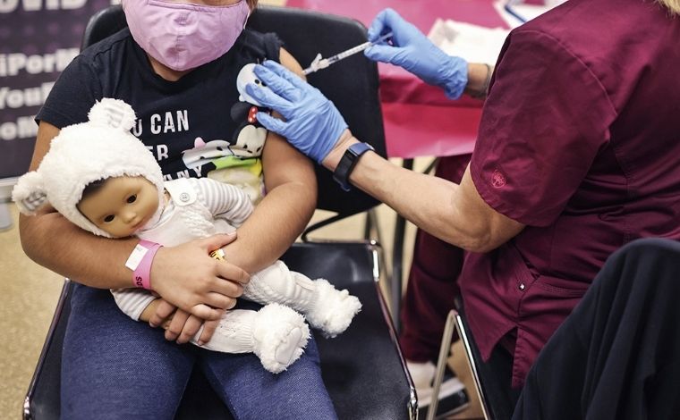 Covid-19: crianças voltam a tomar 1ª e 2ª doses da vacina em Sete Lagoas; veja cronograma
