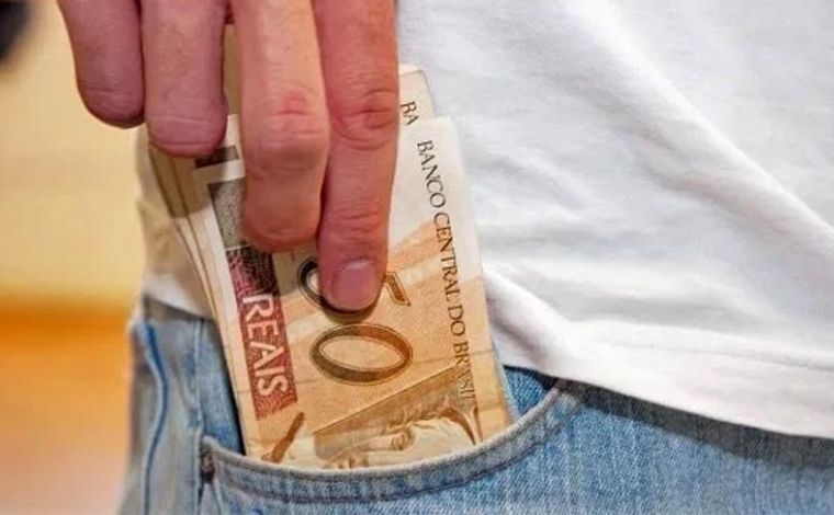 FGTS: 3,6 milhões de trabalhadores podem fazer saque de até R$ 1 mil a partir desta quarta-feira