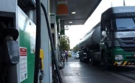 Petrobras não reajusta preço, mas gasolina volta a subir em Minas Gerais 