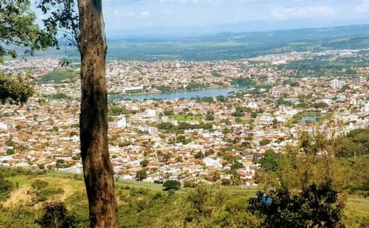 ‘Estão assustados à toa’, afirma especialista da UFMG sobre tremores em Sete Lagoas 