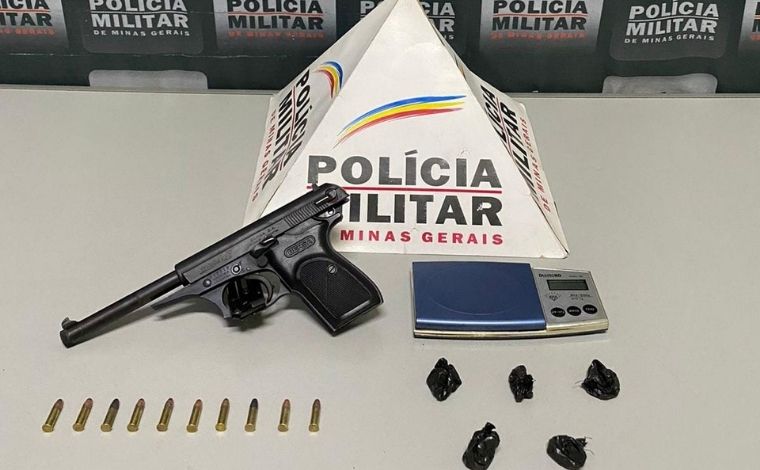 Após ameaçar esposa, homem é preso com arma de fogo ilegal e drogas em Sete Lagoas