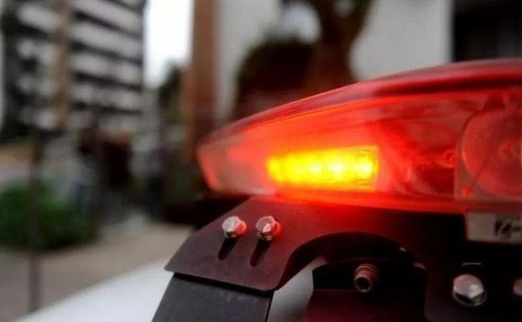 Suspeito de tráfico passa mal após engolir pedras de crack para despistar policias em Pedro Leopoldo