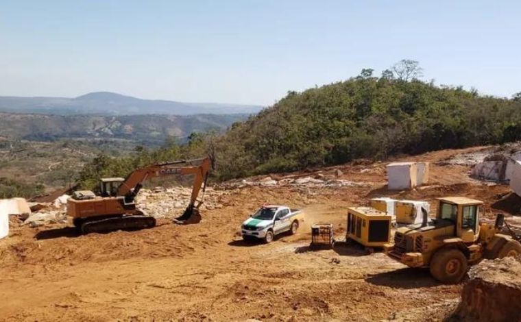 Explosivos são encontrados em operação contra desmatamento em Santana do Pirapama