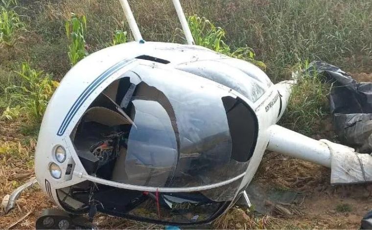 Queda de helicóptero deixa duas pessoas feridas em Minas Gerais 