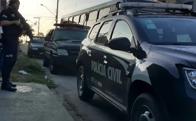 Polícia Civil cumpre mandados e prende suspeitos de diversos roubos em Sete Lagoas