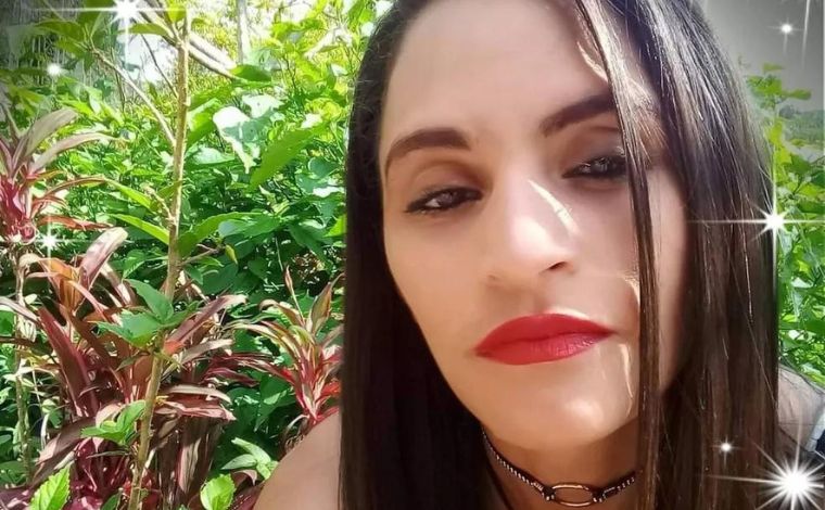 Mineira é morta a facadas pelo marido nos Estados Unidos; família tenta trazer corpo para o Brasil 