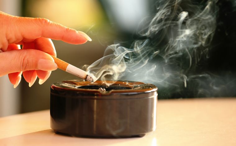 ‘Fumar de castigo’: a receita simples de médica brasileira que leva mais gente a largar o cigarro