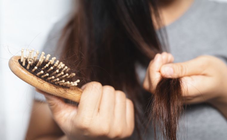 Minoxidil não é indicado para queda de cabelo pós-Covid; entenda