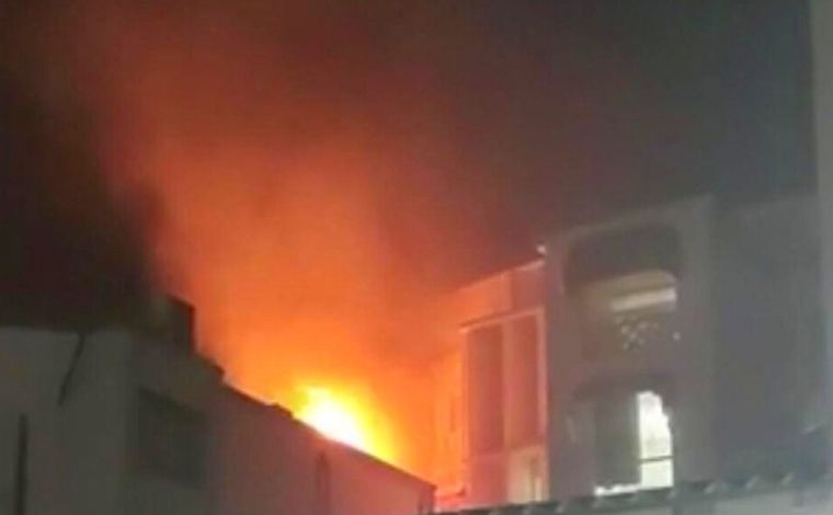 Hospital pega fogo e pacientes são socorridos às pressas em Patos de Minas