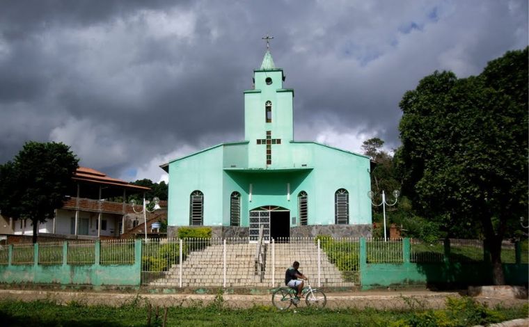 Jovem de 22 anos morre após receber descarga elétrica em Minas Gerais