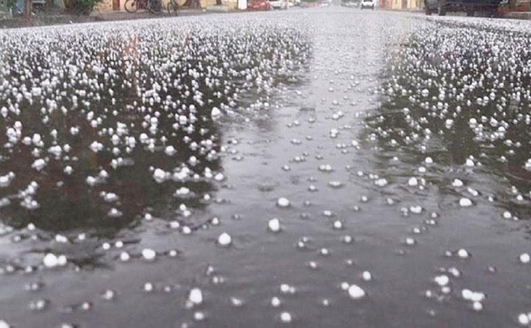 Minas Gerais tem alerta de tempestade e queda de granizo para esta terça-feira (20)