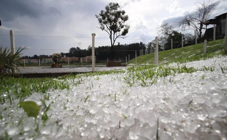 Temporais com granizo podem atingir Sete Lagoas e 557 cidades de Minas até esta quinta-feira (10)