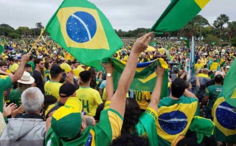 Forças Armadas defendem liberdade de manifestação, mas condenam excessos e ‘restrições de direitos’