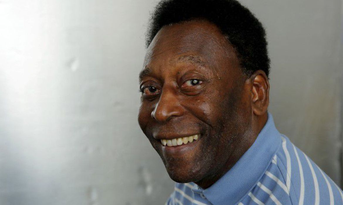 Pelé não responde mais à quimioterapia e está em cuidados paliativos