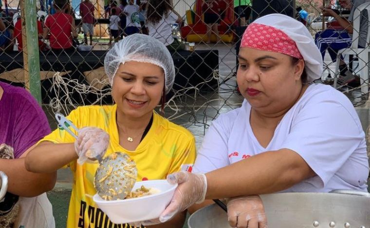 Campanha ‘Natal Sem Fome’ é realizada no bairro Jardim dos Pequis em Sete Lagoas 