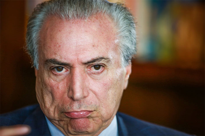 Governo tem a aprovação de 10% dos brasileiros; 62% reprovam a pessoa de Temer, diz CNT