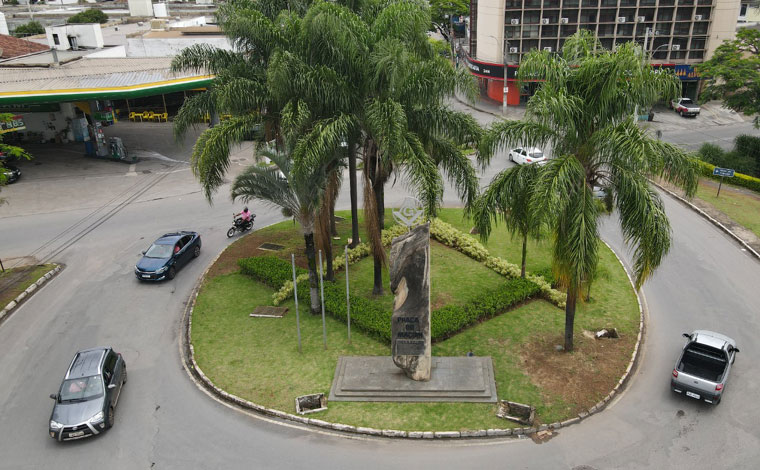 Prefeitura e Lojas Maçônicas de Sete Lagoas firmam parceria para revitalização da Praça do Maçom