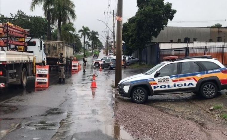 Operação Lei Seca: Polícia Militar fiscaliza mais de 20 veículos em Sete Lagoas 