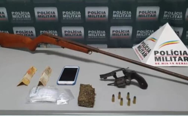 Homem é preso por tráfico de drogas e porte ilegal de arma de fogo em Sete Lagoas