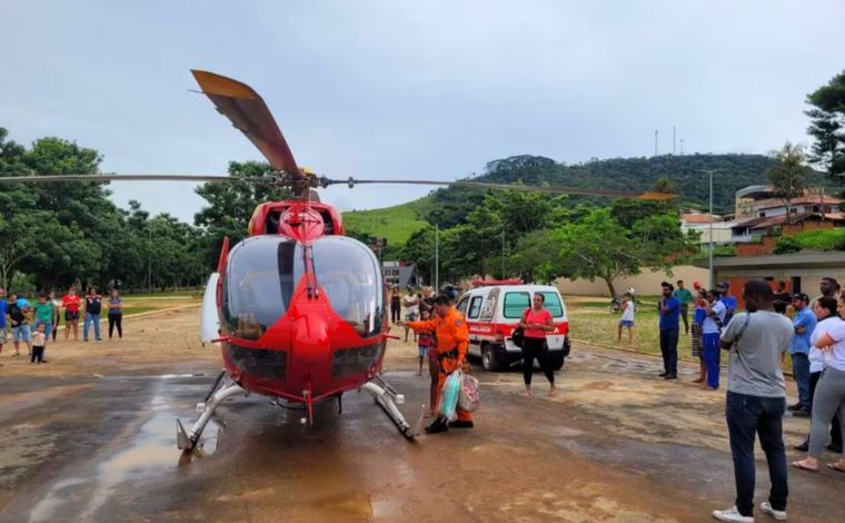 Menino de 3 anos tem traumatismo craniano após cair da cama em Minas Gerais