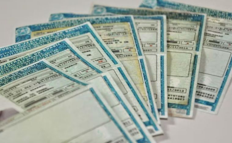 CNH: tirar carteira de motorista fica mais caro em Minas Gerais a partir desta quarta-feira (1º)